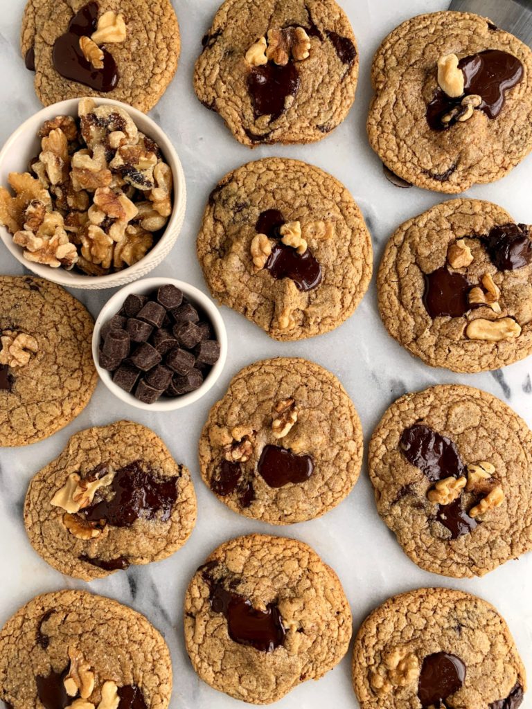 choc chip walnut cookies